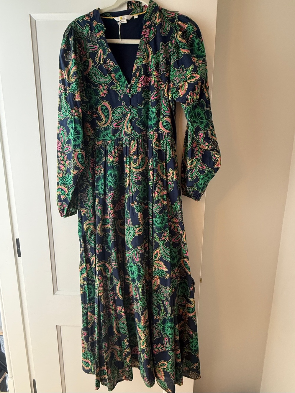 Boden Green Paisley V-Neck Long Sleeve Maxi Dress with matching belt